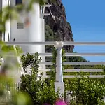 Borgo Santandrea Отель Амальфи