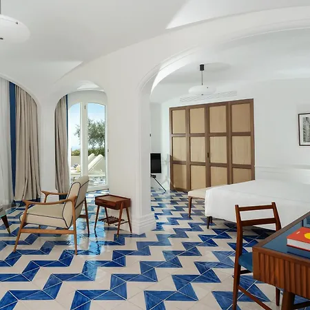 Borgo Santandrea Hotel 5*
