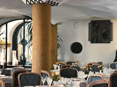 Hotel Borgo Santandrea 5*