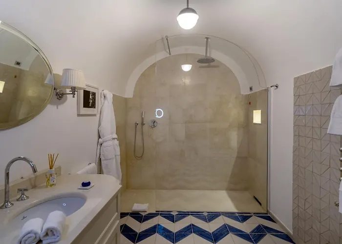 Borgo Santandrea فندق أمالفي